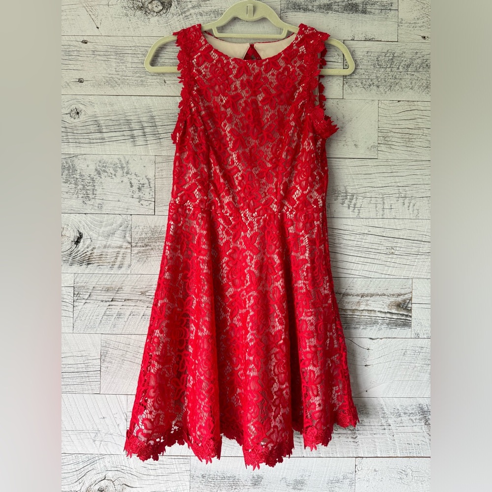 NWT Women’s Red Lace Dress from Francesca’s. Size Medium